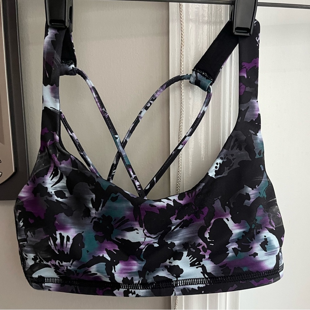 Lululemon sports bra. Size 2.